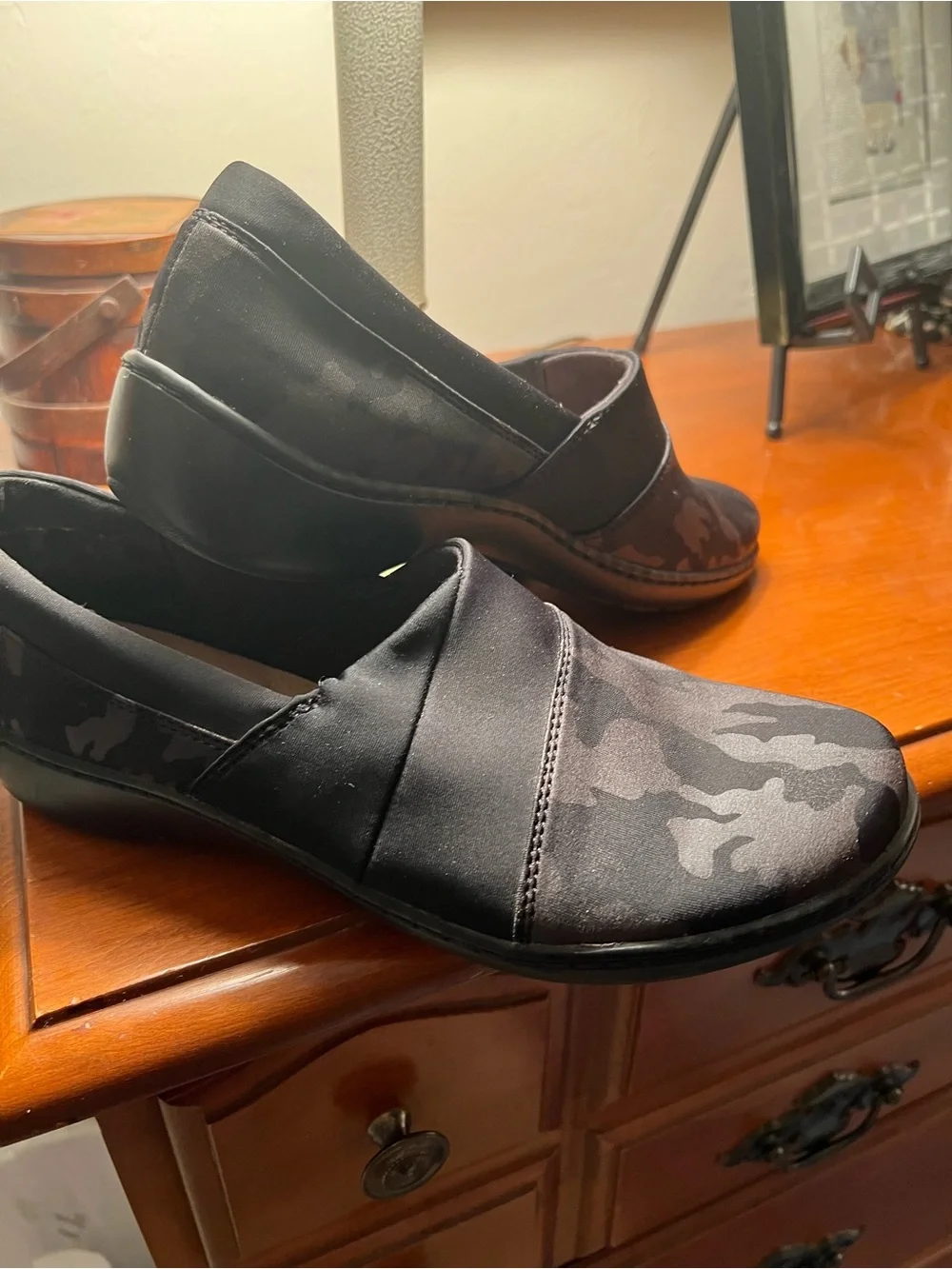 Clarks Black Camo-Pattern Slip-On Flats